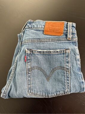 Levis “Capital E” True Premium Vintage Pre 1971 Wedgie Jeans Size 26